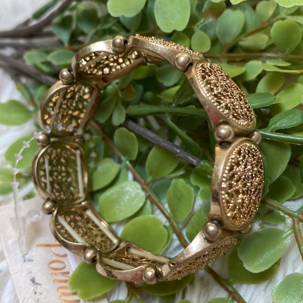 🎉HP🎉 Pomina Filigree Stretch Bracelet 💗 Antique Gold - Picture 3 of 8